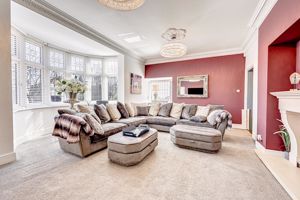 Photo 33- click for photo gallery